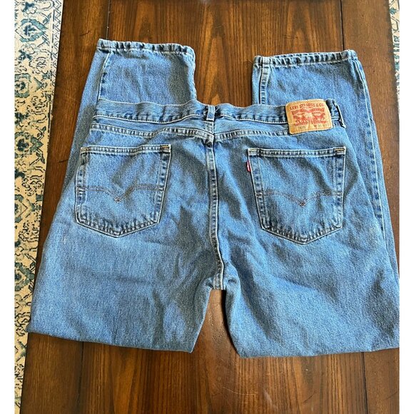 Levi's 505 Jeans Classic Blue Medium Wash Straight Leg Denim Distressed 36 Baggy - Picture 4 of 8